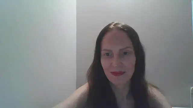 AnnaTight online show from August 3, 2026, 5:49 pm