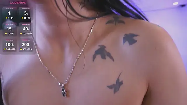 Zooe8 online show from March 13, 2026, 3:40 pm