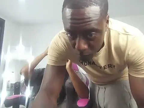 Snapshot of MEDBBC2 chatting on March 23, 2026, 3:21 am MEDBBC2 online show from March 23, 2026, 3:21 am