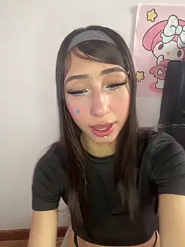 SweetBbyX online show from April 12, 2026, 6:02 pm