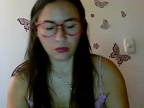 Erin oficial online show from April 23, 2026, 2:41 pm