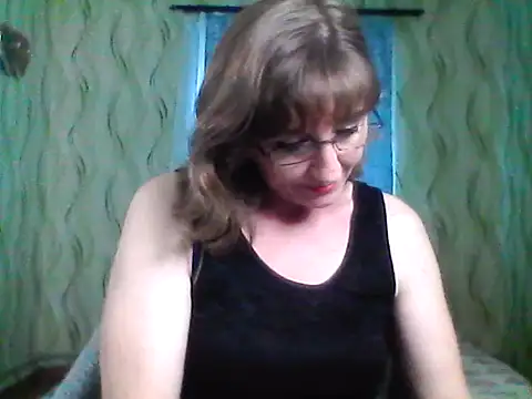 Snapshot of Alisaprice077 chatting on June 4, 2026, 8:53 am Alisaprice077 online show from June 4, 2026, 8:53 am