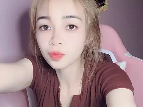 Odile068 online show from March 8, 2026, 6:34 pm