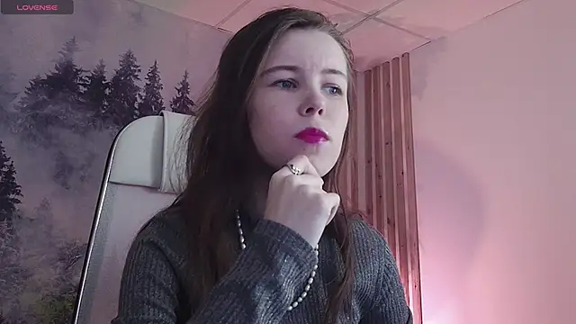 AriaGracen online show from March 12, 2026, 11:27 am