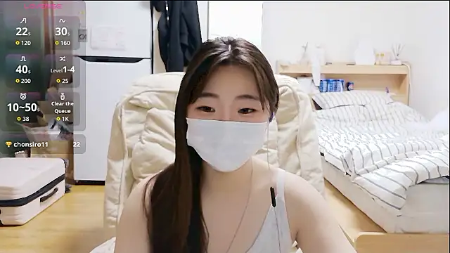 Snapshot of Berry_Chuu chatting on May 5, 2026, 9:23 pm Berry Chuu online show from May 5, 2026, 9:23 pm