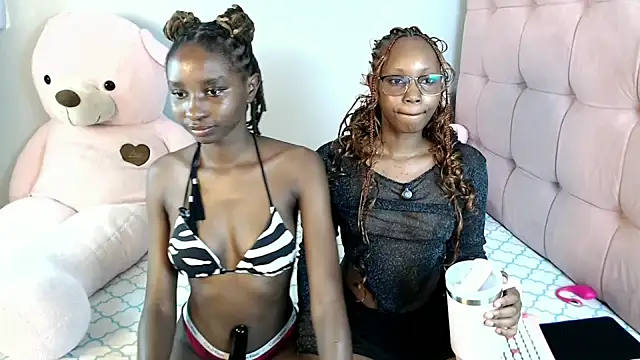 Snapshot of Munju- chatting on June 15, 2026, 2:30 pm Munju- online show from June 15, 2026, 2:30 pm