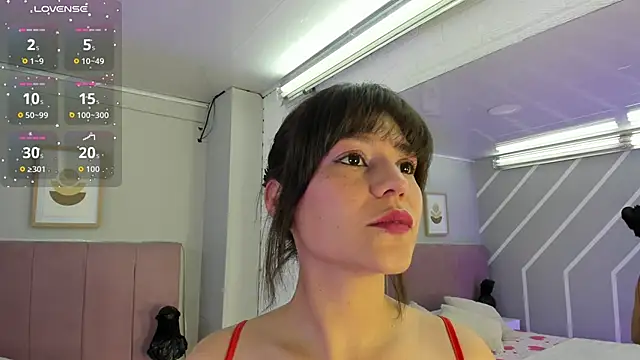 Snapshot of NatyBliss_gh chatting on May 13, 2026, 5:27 am NatyBliss gh online show from May 13, 2026, 5:27 am