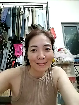 Snapshot of Miinn99 chatting on July 7, 2026, 4:44 pm Miinn99 online show from July 7, 2026, 4:44 pm