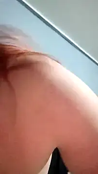 sexymomma2026 online show from March 9, 2026, 10:25 pm