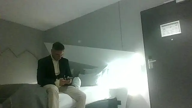 Snapshot of padrino0o0 chatting on April 9, 2026, 8:25 pm padrino0o0 online show from April 9, 2026, 8:25 pm
