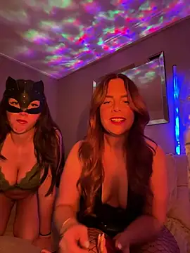 melanieeB online show from May 1, 2026, 10:58 pm