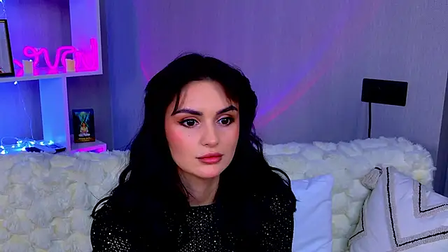 MilaaSweety online show from March 11, 2026, 2:12 pm