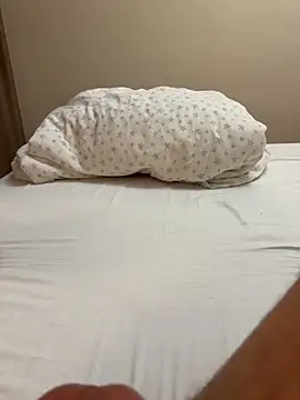 Julia and the cock online show from April 18, 2026, 6:12 pm