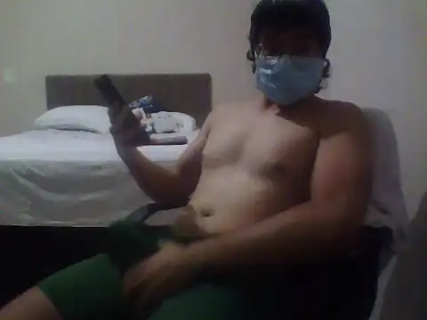 vinii1800 online show from April 5, 2026, 8:28 pm