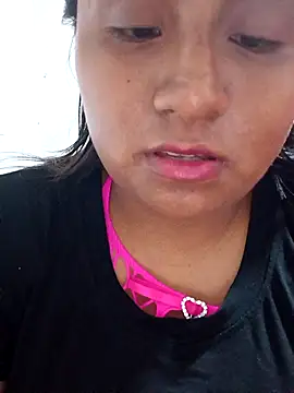 lunaxxx24 online show from March 14, 2026, 4:40 am