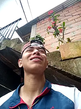 mututey online show from March 11, 2026, 3:29 pm