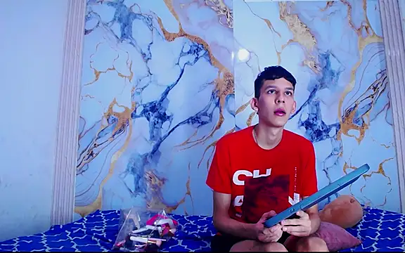 Desire Boys1 online show from April 13, 2026, 6:13 pm