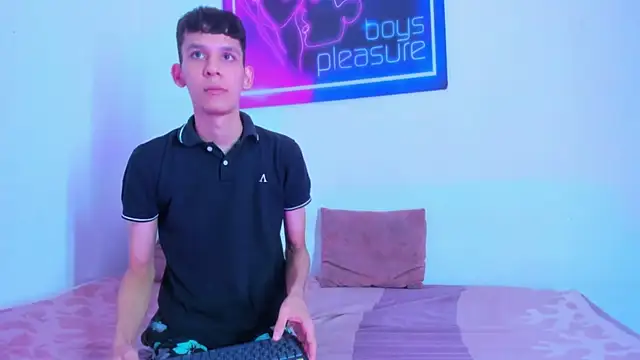 Desire Boys1 online show from April 15, 2026, 11:16 pm