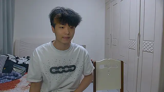 icecream-002 online show from March 26, 2026, 10:21 am