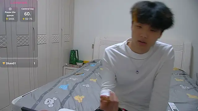 icecream-002 online show from March 27, 2026, 10:37 am