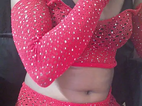 Snapshot of Couplehot00 chatting on July 10, 2026, 6:54 pm Couplehot00 online show from July 10, 2026, 6:54 pm