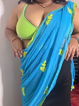 Snapshot of ms_daizy chatting on May 18, 2026, 2:45 pm ms daizy online show from May 18, 2026, 2:45 pm