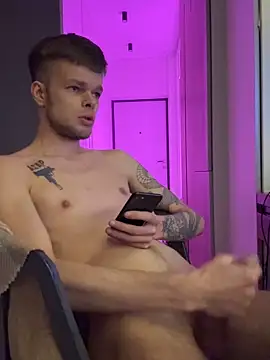 gentle-mikey online show from April 18, 2026, 7:40 pm