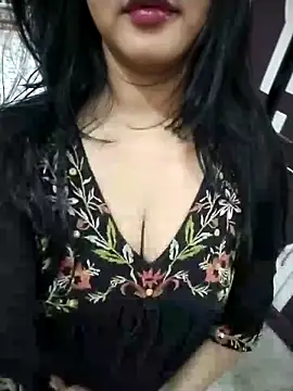 Snapshot of Chandrika_Yadav chatting on May 1, 2026, 8:41 am Chandrika Yadav online show from May 1, 2026, 8:41 am