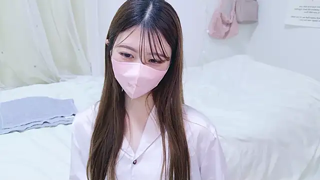 Snapshot of Yua-channel_ chatting on May 16, 2026, 12:04 pm Yua-channel online show from May 16, 2026, 12:04 pm