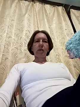 Snapshot of Tania9876 chatting on June 16, 2026, 7:05 pm Tania9876 online show from June 16, 2026, 7:05 pm