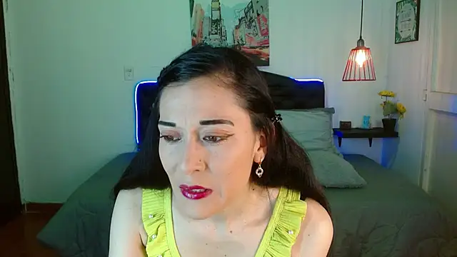 Snapshot of Mylu_xx chatting on May 24, 2026, 1:38 pm Mylu xx online show from May 24, 2026, 1:38 pm