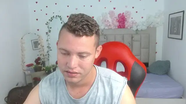 sven fox723 online show from May 13, 2026, 1:41 pm