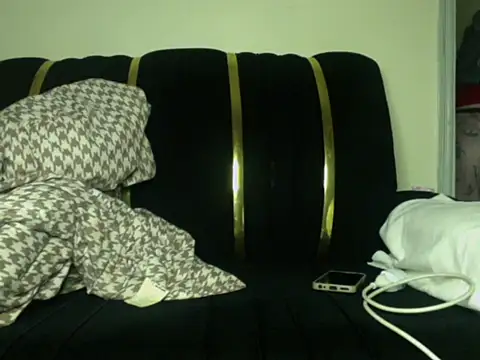 Snapshot of Sexxybella_ chatting on April 30, 2026, 4:30 am Sexxybella online show from April 30, 2026, 4:30 am