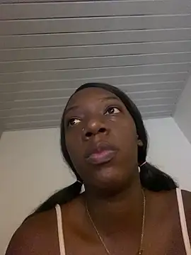 GaiaFiore online show from April 17, 2026, 10:18 am