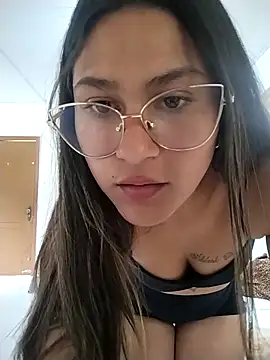 Belinha2026 online show from March 11, 2026, 4:46 pm