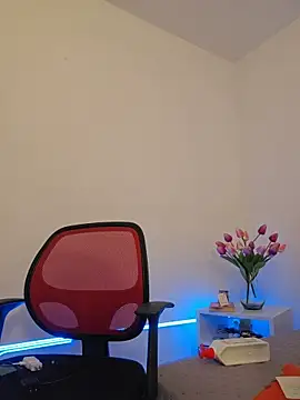 Victoria Evanss online show from April 11, 2026, 9:41 pm