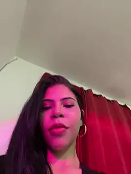 MiaReidd online show from March 18, 2026, 9:56 am