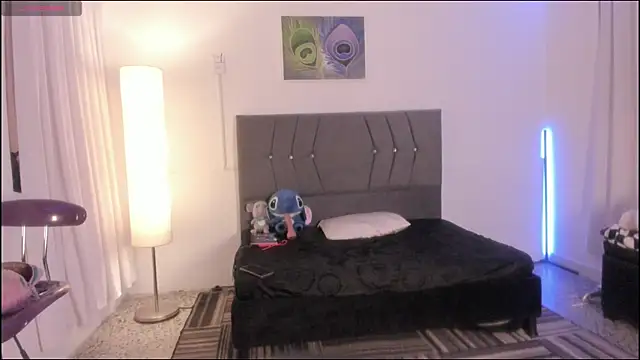 Alisson-Miller online show from April 20, 2026, 10:22 pm