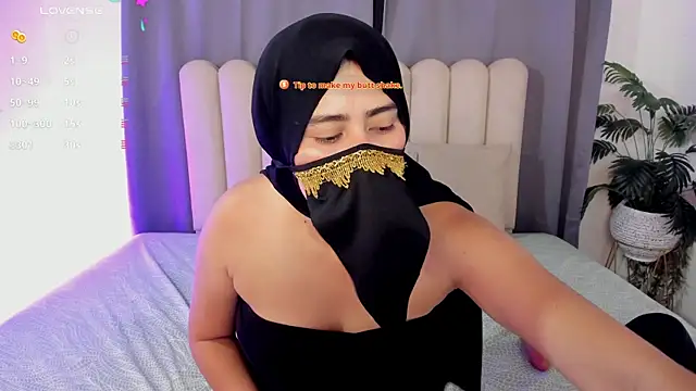Snapshot of bahiya_aziz chatting on May 8, 2026, 2:33 pm bahiya aziz online show from May 8, 2026, 2:33 pm