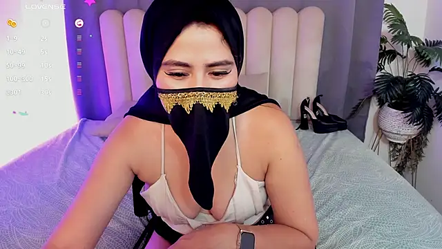 Snapshot of bahiya_aziz chatting on May 15, 2026, 12:56 pm bahiya aziz online show from May 15, 2026, 12:56 pm