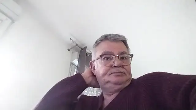 oura online show from April 21, 2026, 5:58 am