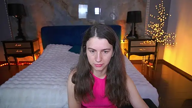 Snapshot of LittleJulii chatting on June 26, 2026, 2:32 pm LittleJulii online show from June 26, 2026, 2:32 pm
