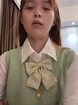 Aytc9989 online show from April 18, 2026, 2:21 pm