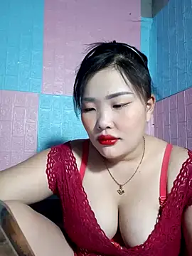 Snapshot of Irene-01 chatting on May 17, 2026, 1:51 pm Irene-01 online show from May 17, 2026, 1:51 pm
