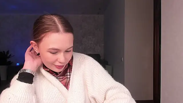 kittiangel00 online show from April 9, 2026, 6:19 am