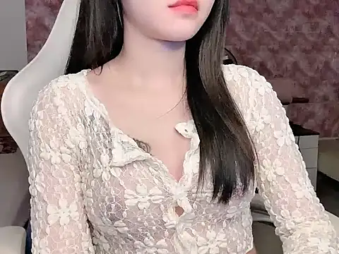 Snapshot of Ngan-Baby chatting on April 15, 2026, 5:42 pm Ngan-Baby online show from April 15, 2026, 5:42 pm