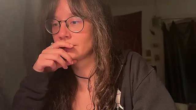 Snapshot of nyxo_ chatting on March 25, 2026, 10:16 pm nyxo online show from March 25, 2026, 10:16 pm