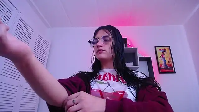 selene cutie online show from April 28, 2026, 5:29 pm