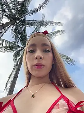 Isabella gaviria online show from March 22, 2026, 8:45 pm