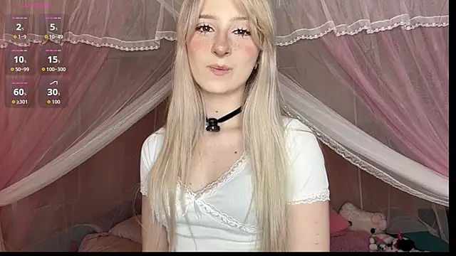 Snapshot of OnlyEva1 chatting on July 27, 2026, 9:38 am OnlyEva1 online show from July 27, 2026, 9:38 am